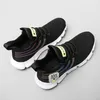 Dress Shoes Mens Sneakers Mesh Breathable Running Male Light Nonslip Classic Sports White Women Couple Tenis Masculino 230208