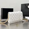 Alta qualidade Designers de luxo C Bolsas de ombro Moda feminina clássica Tofu bun Bolsa de corrente com aba Bolsas de mão Carteira de tiracolo Totes Bolsa de mão Clutch bolsa feminina 5A com logotipo