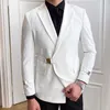 Męskie garnitury Blazers Solid Metal Bluckle Dekoracja dla mężczyzn Party Wedding Bankiet włoski projektant marynarski kurtka Slim Fit Homme 230209