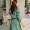 Robe en deux pièces Fashion Femmes Office Office Stripe Vintage Lady Single Breasted Short Blazer Coat Suit Jacket High Waist Midi Jirt 2 Set 230209