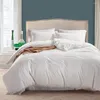 Define uma cama de cama têxtil caseira de três peças de três peças de coloração de coloração sólida em estilo europeia