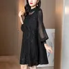 Casual Dresses Likyims Lantern Sleeve O Neck Middle Length Red Dress Sping 2023 Ankomst Illusion Broderi Hollow Party Women