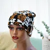 Berets Ladies Winter Leopard Hat Fashion Women Wool Wool Warm Beanie Hats Animal Print Bonnet Thicken Fin