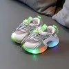 Sneakers Children LED Shoes Boys Girls Lighted Glowing for Kid Baby with Luminous Sole E07051 230209