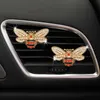 Decoraties Legering Kleur Diamant Bee Outlet Clip Luchtverfrisser Auto Parfum Leuk Auto Interior Accessories 0209