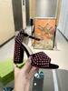 Sandalias de tacón grueso de cuero para mujer 2023, zapatillas de diseñador a la moda para mujer, zapatos planos con hebilla en el tobillo, suela de goma, zapatos de verano