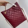 R301 Crossbody Vrouwen handtas kleine geurstijl diamanten ketting parelwinkelen lederen schouder mode cool meisje exclusieve okselzak met brief