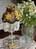 Lampes de table Lampe de fleur sombre médiévale française rétro perle gland ombre en tissu à la main