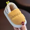 Slipper Children Down Cotton Winter inomhus Casual Non Slip Soft Sole Plysch Shoes Toddler First Walker Baby Girls Footwear 230209