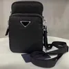 Sacos de tiracolo femininos de grife Moda masculina de náilon bolsa mensageiro para telefone feminino padrão clássico bolsas de corpo cruzado de luxo bolsas femininas elegantes