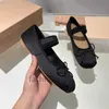Designer Casual Shoes Women Ballets Shoes Silk Genuine Leather Ballet Flats Butterfly-Knot Lovely Shoes Square Toe Bow Tie Slip on Spring