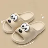 Slippers Catroon Dog Outdoor Slipers Slides Soled Soled Plataforma não deslizante Slipers de banheiro interno para casal sapatos de verão homens confortáveis ​​g230210