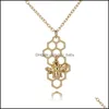 Hänge Halsband Hive Sier Gold Bee On The Honeycomb Hängen Charm Anpassade smycken Mode Djur Geometriskt Halsband Drop Delivery Dhfih