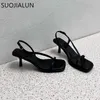 Femmes suqare nouvelles sandales orteil d'été suojialun snadal mode groupe étroit dames causal glissa glissa