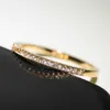 Solitaire pierścionek Huitan nowy 2020 minimalistyczny cienki s dla kobiet ślub Brilliant Cubic cyrkon wysokiej jakości wszechstronna kobieta biżuteria na palce Y2302