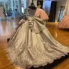 Robes De Quinceanera en argent Satin perles paillettes Appliques chérie luxe douce princesse robe De bal robes De Fiesta