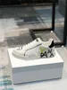 Bästa kvalitet Luxury Designer Milano Men White Sneakers Läder Låg Topp Athletic Trainer Shoes Flat Sorrento Print Trainers Sneakers With Box