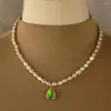 Chaînes KBJW Original à la mode véritable perle d'eau douce lueur goutte pierre pendentif collier usine directe en gros bijoux accessoires