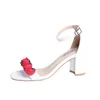 Sandaler Lady Sweet Strawberry Girl Summer Cool Shoes A Button-Toe White Thick Heel Beauty Ins Wind