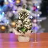 Kerstdecoraties LED -lichten kunstmatige kerstboom mini 2023 jaar decoratie kleine tafelbladbomen ornamenen