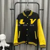 Veste-vêtements d'extérieur veste sweat-shirt de créateur de femmes sports de veste de veste de veste de fitness même à manches longues lettres brodées de baseball