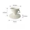 Tazze Piattini Piattino da caffè bianco semplice Retro classico Bone China Tazza a cono triangolare Set da espresso in ceramica fatto a mano per la casa