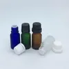 Bottiglie di stoccaggio Bottiglia da viaggio 10ml Fiale di vetro smerigliato trasparente ambra verde blu Fiale di olio essenziale con tappo a prova di manomissione 10 pezzi