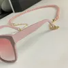 Kadınlar kare güneş gözlükleri zincir çıplak kahverengi gölgeli güneş gözlükleri Sunnies gölgeleri occhiali da taban açık UV400 koruma gözlük kutusu