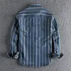 Camisas casuais masculinas outono tecido listrado listrado camisa jeans usada estilo de trabalho masculino American Retro Trend Youth camisa 230209