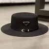 2023 Designer straw hat luxury gentleman cap summer beach fashion men039s and women039s casual Bucket hat fashionbelt006 fas9025496