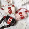 Torby wieczorowe xiuya słodka mała torba na ramię kobietę Walentynki Trendy Korea Serce Messenger moda szerokopasmowa torebka kwadratowa Walleteve
