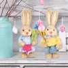 Outras festas festivas suprimentos 2 peças Straw Easter Rabbit Decoration com roupas P O Props Crafts Bunny 230209