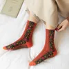 Meias Meias clássicas femininas Flores Dress Socks Girl's Famale Meias fofas de primavera e outono para mulheres moda meias fofas