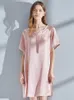 Kvinnors sömnkläder Real Silk Robe Nightgown for Women Hangzhou Bedgown Ladies Loose Style Natural Material Nightdress Dress