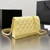 مصممو Luxurys حقائب كتف C جودة عالية حقائب يد الموضة النسائية CrossBody Clutch Classic Tofu bun Square Bag Letter Handbag 2023 Ladies purse Totes Wallet 5A