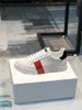 Bestkvalitativ lyxdesigner NS1 White Leather Red Love Low Tops Flat Sorrento Print Trainers Sneakers With Box