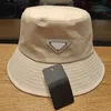 Kvinnor Mens Bucket Hat Snapback Designer Hats Sun Förhindra utomhusfiske Baseball Casquette Luxury Triangle Black White Pink Fash3631270