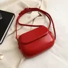 Frauen geneigte Umhängetaschen Mode lässig Damentasche Kleine Handtasche Totes Hochleistungs-PU-Leder Großes Volumen Großhandel Mädchen Handytasche Schwarz Q753