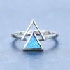 Anillos de boda de moda novia hueco triángulo anillo de piedra delicado femenino azul blanco ópalo compromiso encanto color plata para mujeres