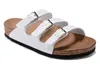 Classic Women Mens Summer Beach Sandals Cork Slippers Nya damer Flip Flops Slides Double Metal Platform Sandaler Loafers Slipper 34-47