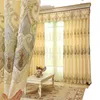 Tende luminose per tende per soggiorno, sala da pranzo, camera da letto, lusso, fascia alta, stile europeo, finestra con mantovana ricamata a corona rifinita oscurante