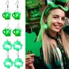 Boucles d'oreilles pendantes lumineuses LED en plastique vert pour femmes, goutte clignotante irlandaise, bijoux, accessoire de Costume pour la Saint-Valentin