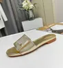 Summer Brand Sandals Flat Slipper Sandal Slide Flats L￥s det guld ￤kta l￤der med Strass Crystal Buckle Luxury Beach Slip p￥ EU35-43 med l￥da