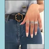 Z bocznymi kamieniami Trzy okrągłe projekty Clear AAA Cubic Zirkonia Pierścienie dla kobiet imprezowych dostawa biżuterii DHP4T