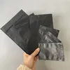 100個のマットブラック再封印可能なマイラージッパーロックフードストレージパッケージバッグジップアルミホイルロックパッキングポーチ匂いの証明バッグ