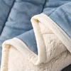 Blankets Coral Fleece Spring Winter Warm for Bed 3 Layers Thicken Flannel Blanket Quilt Soft Comfortable Warmth Quilts Washable 230209