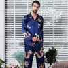 Indumenti da notte da uomo Coppia pigiama Simulazione Seta Uomo Pigiama Homme Set casual a maniche lunghe con scollo a V Stampato Abbigliamento per la casa