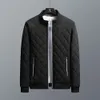 Herrjackor Autumn Winter Bomber Jacket Men Diamond Pattern Fleece Fodrad Casual Jacket Men modekläder märke Slim Fit Coat 230209