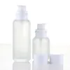 50ml香水ボトルフロストガラスボトルホワイト/ブラック/木製形状ポンプ蓋血清/ローション/エマルジョン/基礎/梱包