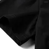 メンズTシャツ面白いスイングパイナップルメンズ衣料品アニメTシャツストリートウェア漫画メンズ衣類シャツブラック半袖